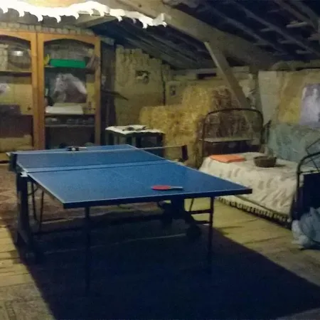 A La Ferme Avec Piscine بيت للعطل