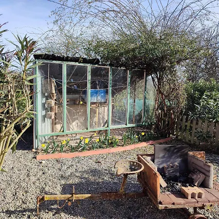 A La Ferme Avec Piscine بيت للعطل *